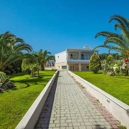 Anna Family ペフコホリ