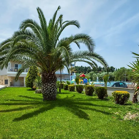 Anna Family アパートホテル