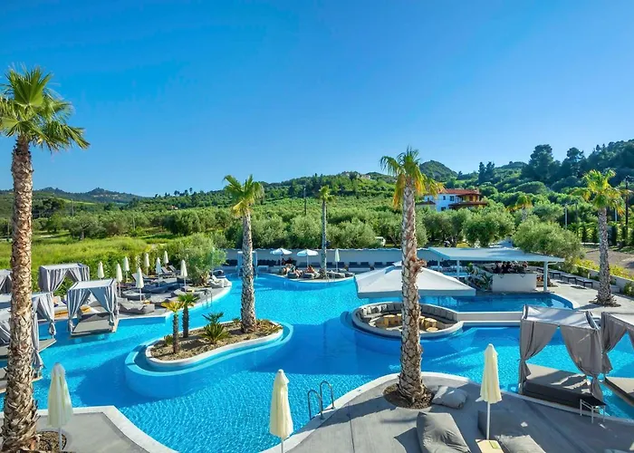Aparthotel Anna Family 3*