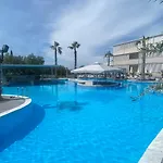 Anna Family Apartahotel