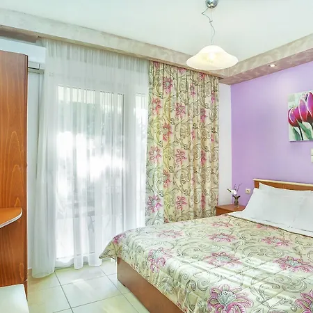 Aparthotel Anna Hotel 3*