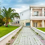 Anna Family Hotel apartamentowy Pefkochori