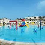 Hotel apartamentowy Anna Family Pefkochori