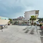 Anna Family Hotel apartamentowy 3*