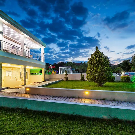 Anna Family 아파트호텔