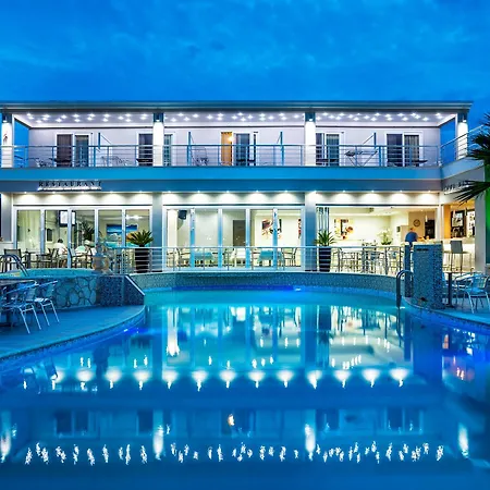 Anna Family 3* 페프코초리