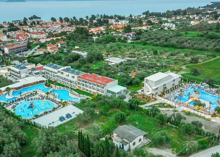 Aparthotel Anna Family 3*